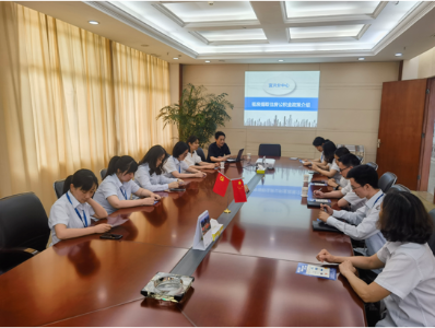 宜兴分中心开展“住房公积金新政”宣传活动